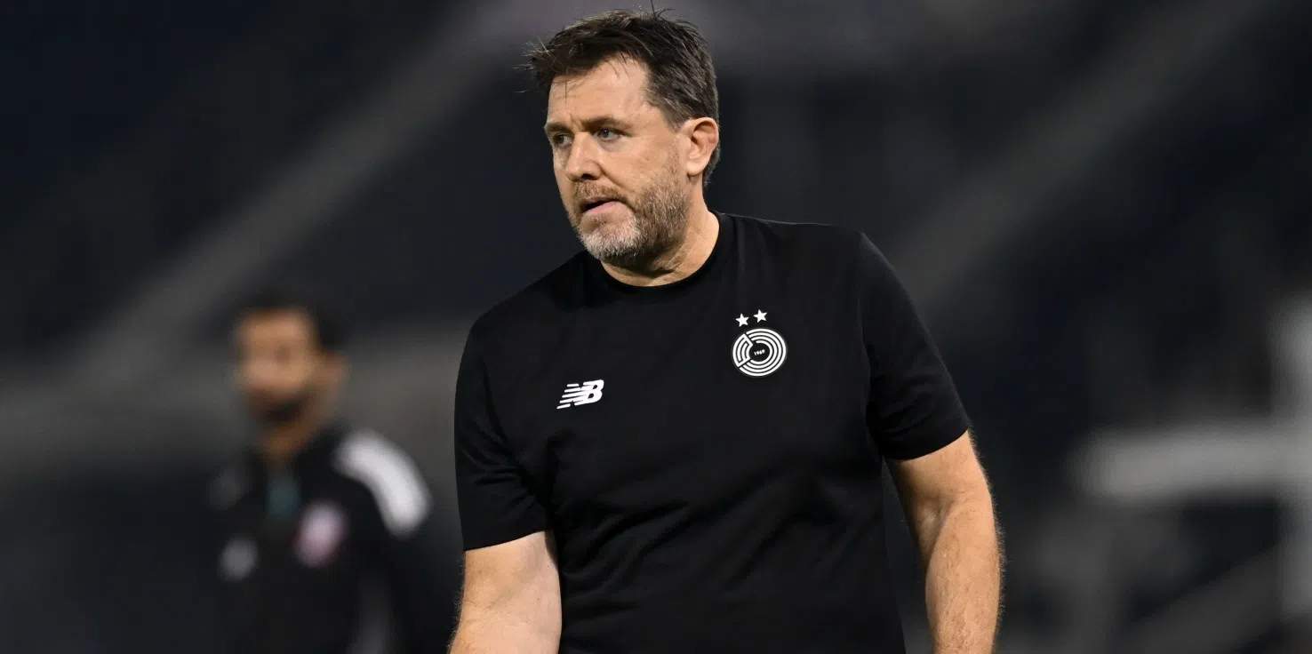 Sergio Alegre als lid van de technische staf van Oranje